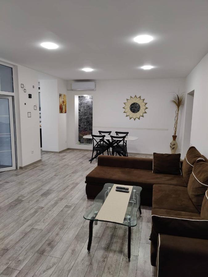 Modern Apartment In The Center With The View Of The Majestic Ararat يريفان المظهر الخارجي الصورة