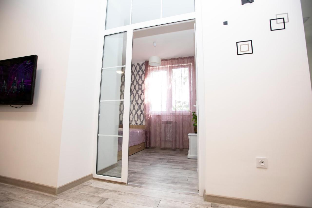 Modern Apartment In The Center With The View Of The Majestic Ararat يريفان المظهر الخارجي الصورة